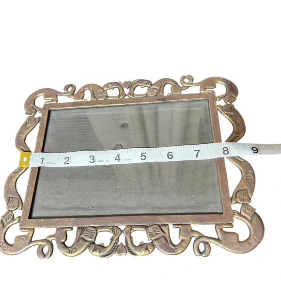 Cat Heart Fish Metal Picture Frame 5" x 7" - Picture 4 of 7